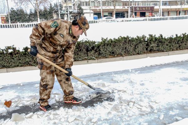 淮南軍分區為民除雪記