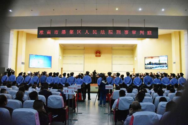 河中淘金生態(tài)環(huán)境遭破壞  影響惡劣法律嚴懲不留情