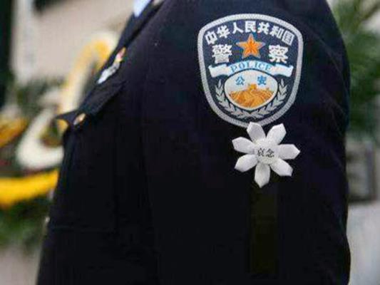 他用青春書寫從警誓言