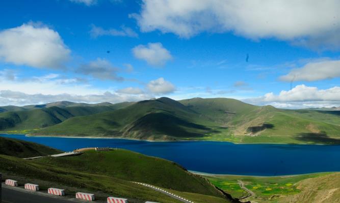 羊湖風(fēng)光之三