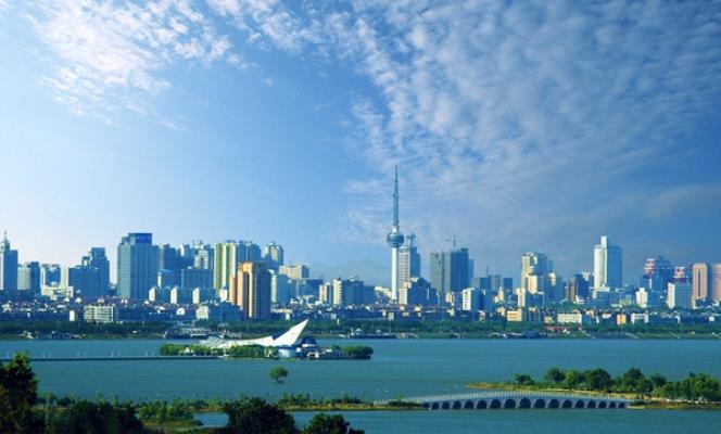 煙雨迷蒙彭城游