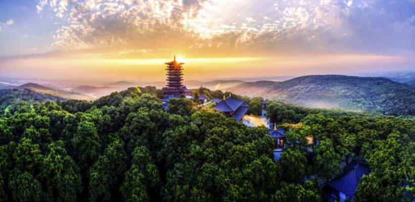 詩友步韻潘家凱先生《鷓鴣天?登紫蓬山》