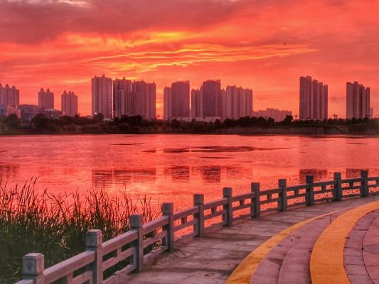 中央公園朝霞、晚霞