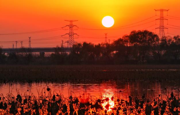 夕陽唱晚蔡城塘