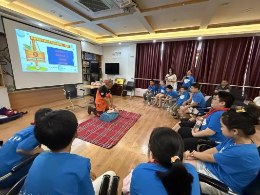 田家庵區洞山街道中興社區關工委開展防溺水安全知識教育宣傳活動