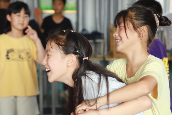 安徽淮南：在陽光體育夏令營(yíng)中收獲知識(shí)和快樂