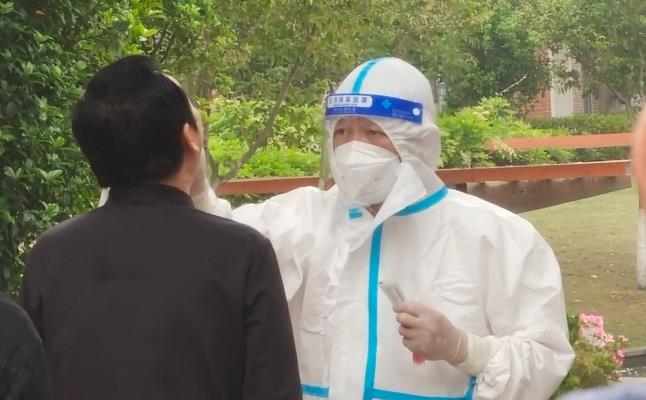 智慧谷園區(qū)對(duì)復(fù)工人員核酸檢測