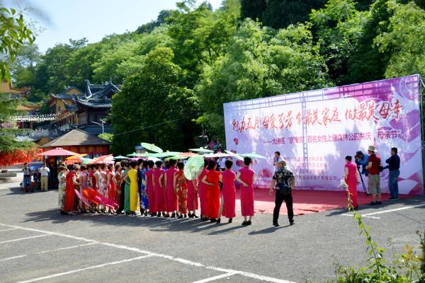 魅力五月母愛芬芳