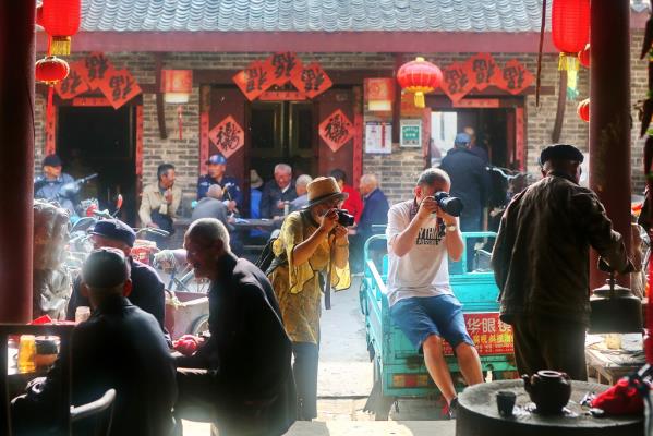 采風——名聞遐邇老茶館