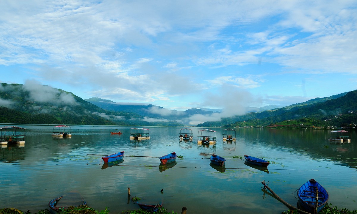 費瓦湖風光 之一.jpg