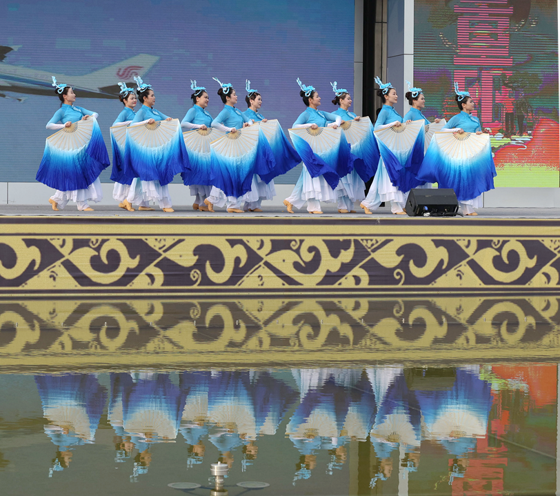 mmexport1728788678423_edit_346773357075730.png