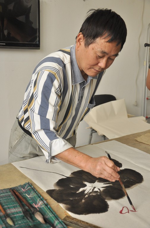 淮南民進(jìn)開展送文化下鄉(xiāng)活動(dòng)