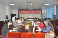2013年參與式預算項目網民座談會走進淮南市食品藥品檢驗所
