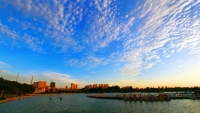 龍湖夕照