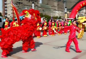 鬧花燈